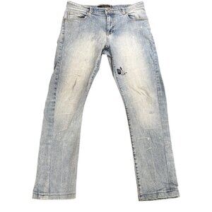 Kai-aakmann Light Wash Denim Jeans – Baggy Fit – Size 32 (Women’s Approx. 12/14)